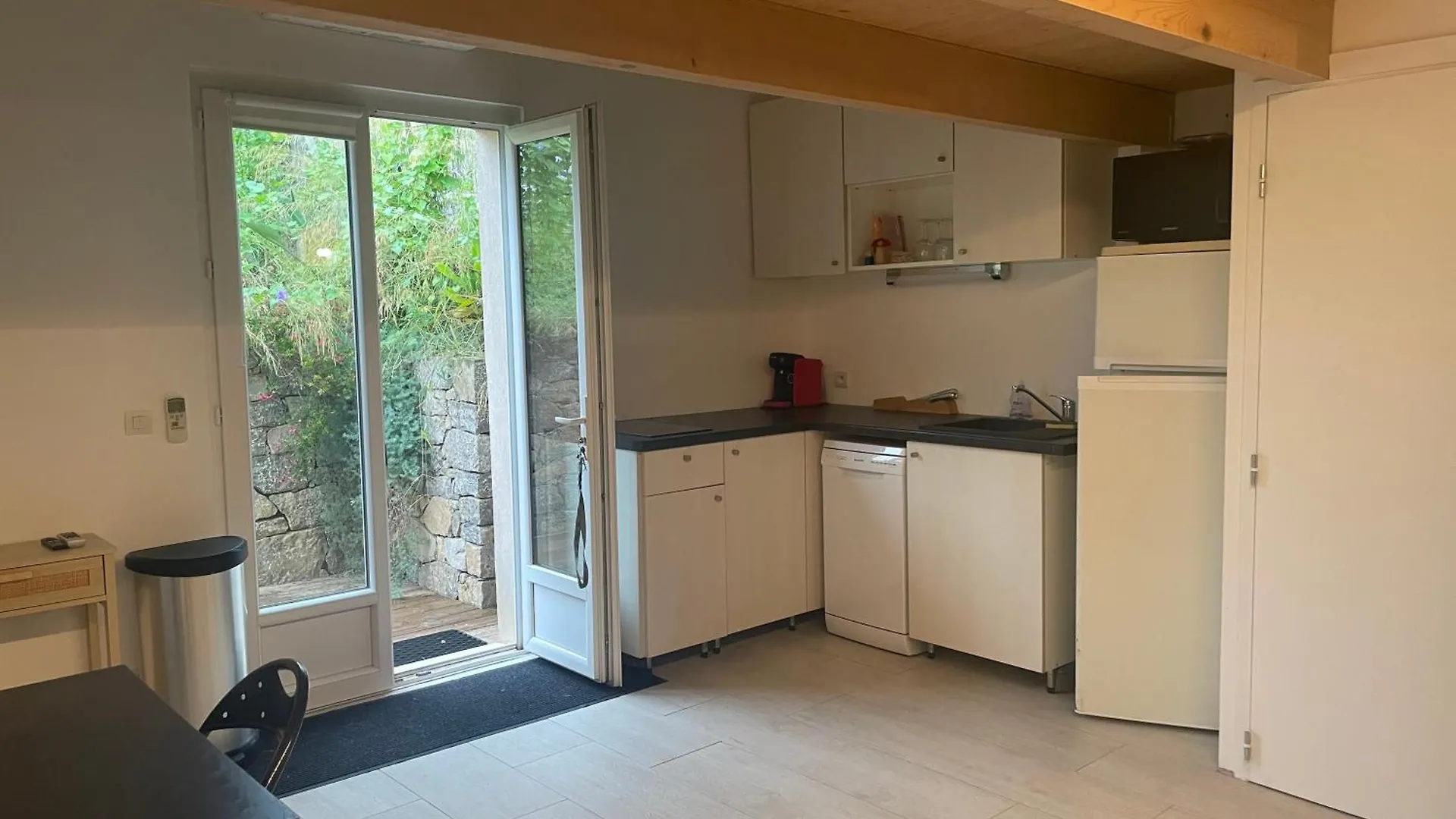 Logement Avec Terrasse Cogolin Apartmán